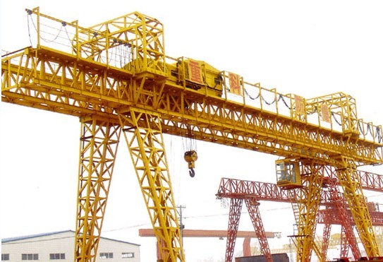 花架式雙主梁門式起重機